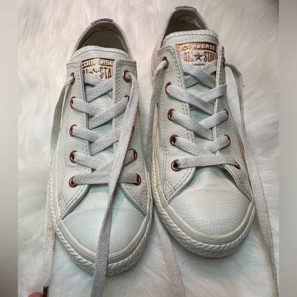 Converse Other - Converse Chuck Taylor Leather youth 2